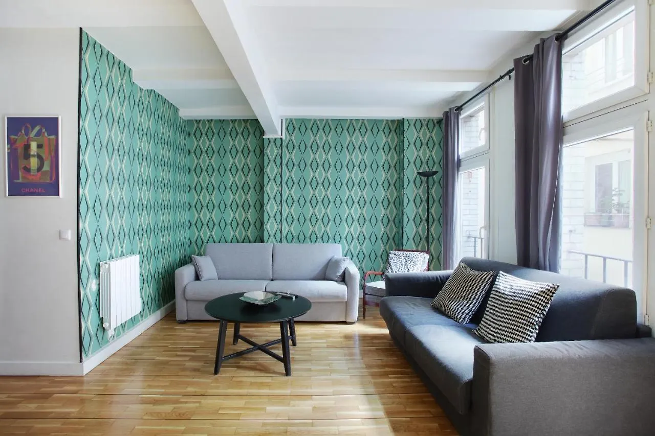 Apartment Saint Germain Des Pres By Studio Prestige Paris
